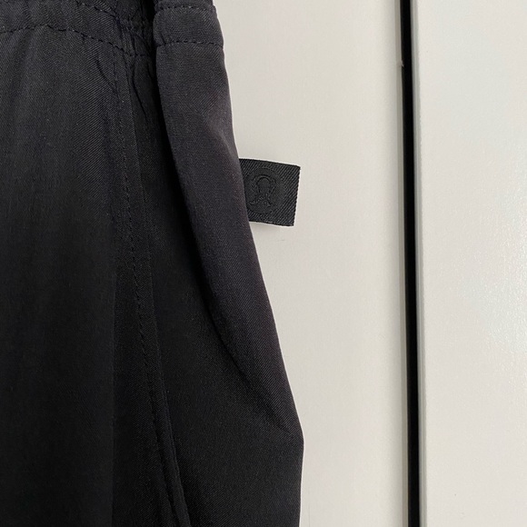 Lululemon pants - Picture 3 of 3
